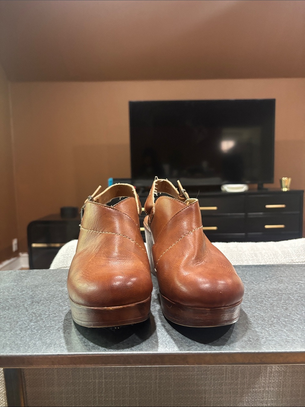 Women’s BOC Brown Leather Platform Clog Shoes